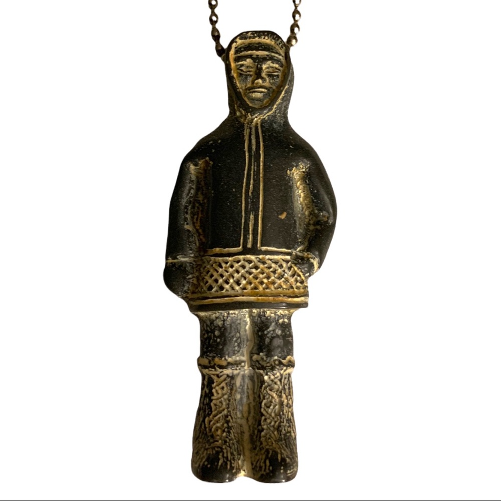 Vintage Tundra Inuit Eskimo Carved Figure Faux Soapstone  Keychain Zipper Pull